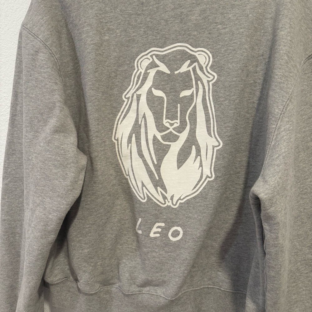 GOOD AMERICAN WOMEN'S GRAY LEO BOYFRIEND SWEATSHIRT SIZE 4 - Picture 9 of 10